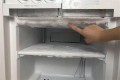 冰箱里无论结多厚的冰，放一样它，冰块自动脱落，比铲子好用太多了
